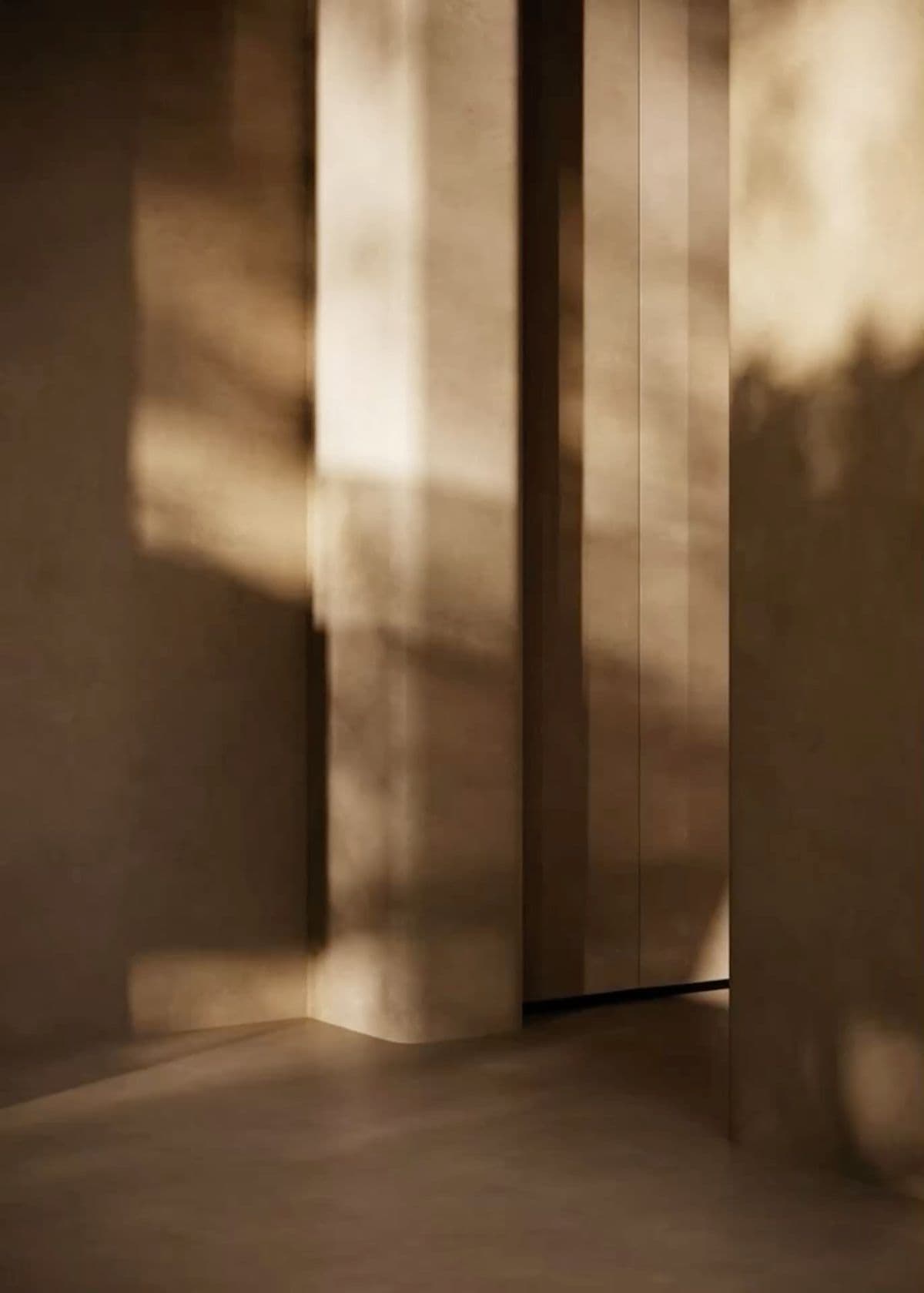 Luz atravessando a parede — tarde no Wish